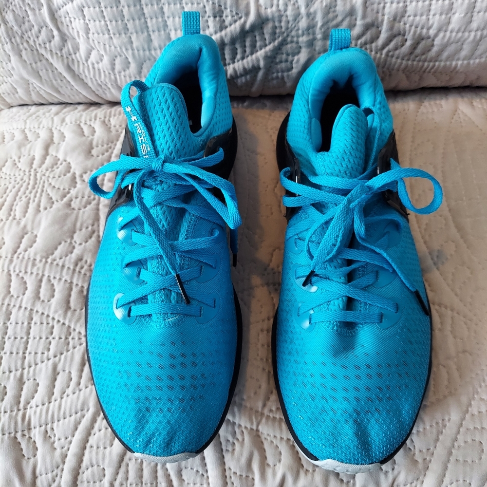 Under Armour hovr rise mens sneakers Blue Size 10